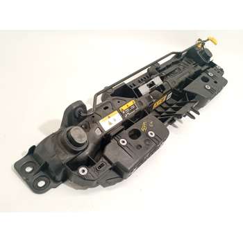 Recambio de travesaño superior para cupra raval endur rav referencia OEM IAM 6FA805563  