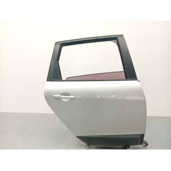 PUERTA TRASERA DERECHA 821009283R 