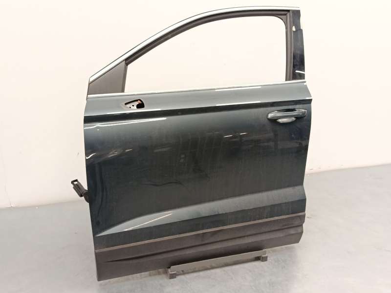 PUERTA DELANTERA IZQUIERDA 575831051E 