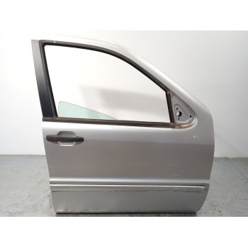 PUERTA DELANTERA DERECHA A1637201605 