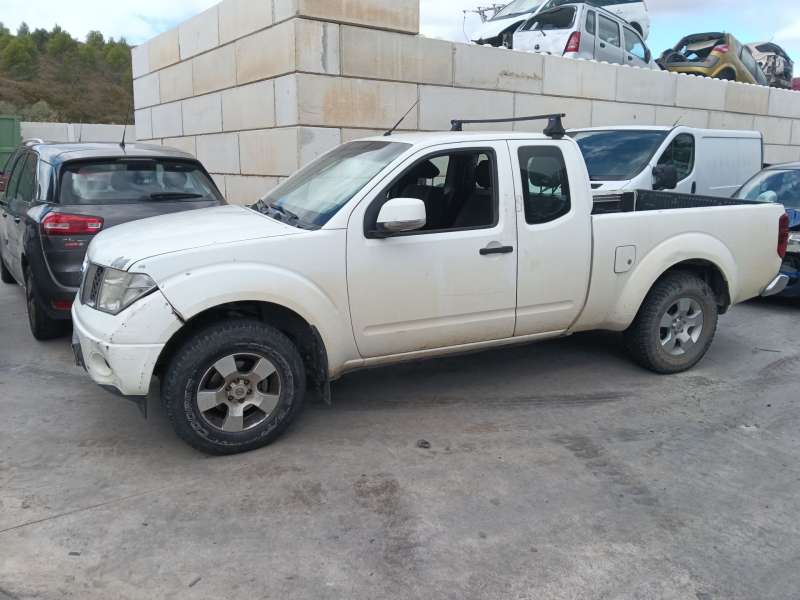 NISSAN NAVARA NP300 (D40)