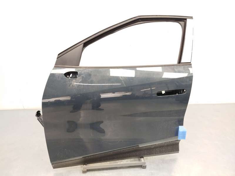 PUERTA DELANTERA IZQUIERDA 6FA831051A 