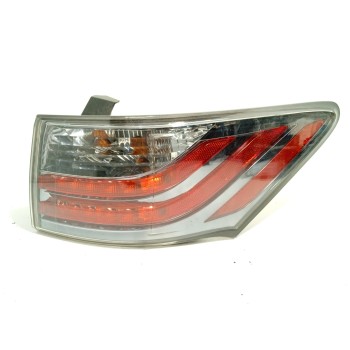 Recambio de piloto trasero derecho para lexus ct 200h referencia OEM IAM 8155176020  