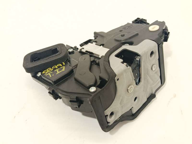 CERRADURA PUERTA TRASERA IZQUIERDA 3J0839015 