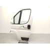 Recambio de puerta delantera izquierda para peugeot boxer autobús 2.2 hdi 120 referencia OEM IAM 9002X8  