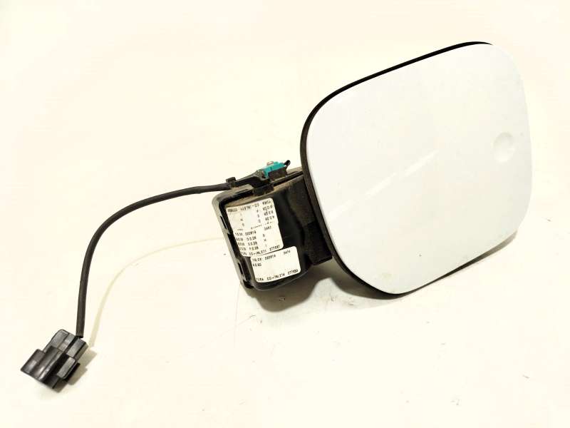TAPA EXTERIOR COMBUSTIBLE 81595CR200 