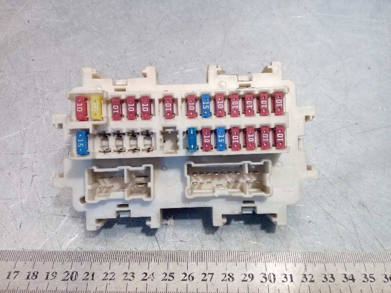 CAJA RELES / FUSIBLES 0518EA00A 