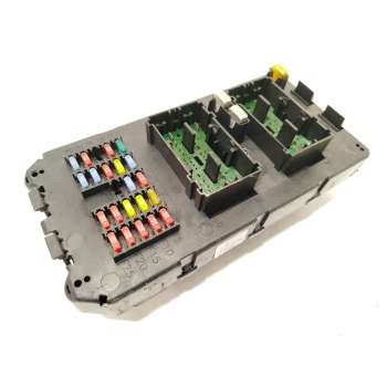 CAJA RELES / FUSIBLES 56050066AC K56050066AC 