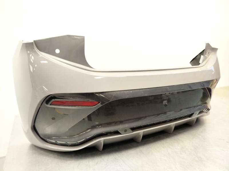 PARAGOLPES TRASERO 10E807421BGRU 10E807521F8ET 