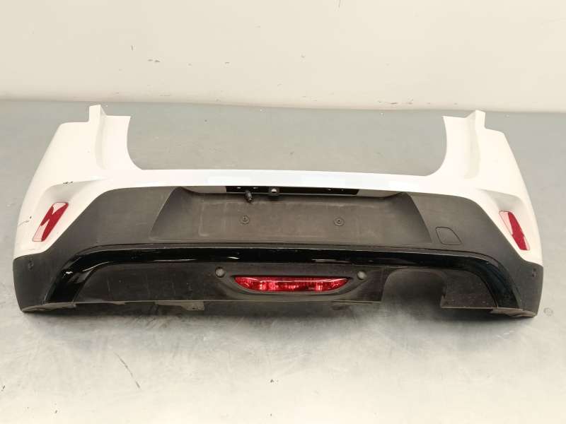 PARAGOLPES TRASERO 168044941T 16804703XT 