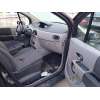 renault modus del año 2004