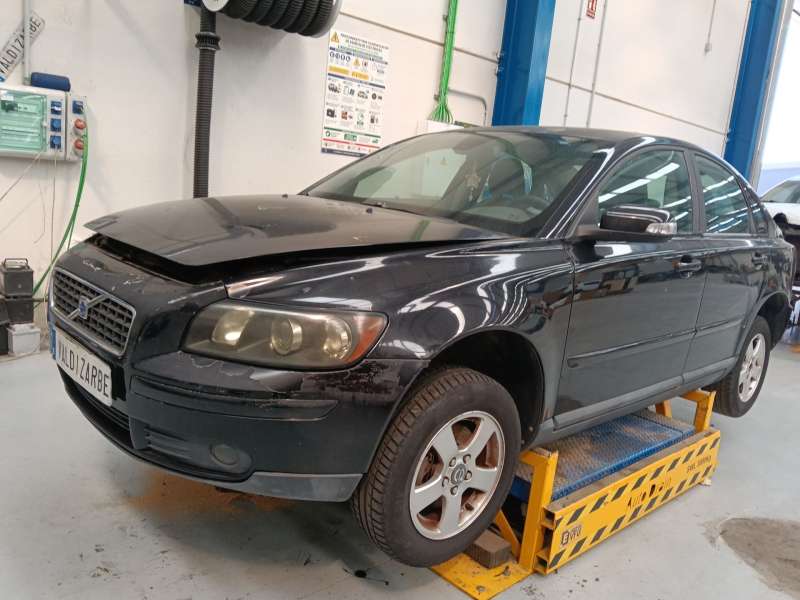 VOLVO S40 II (544)