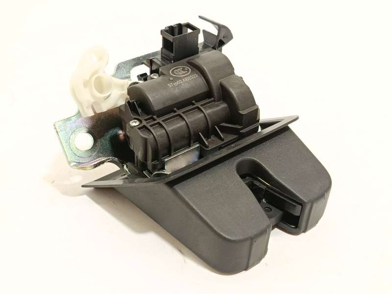 CERRADURA MALETERO / PORTON 5TA827505D 
