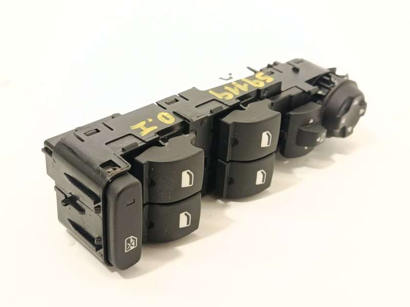 MANDO ELEVALUNAS DELANTERO IZQUIERDO 98349233ZD 1051624101