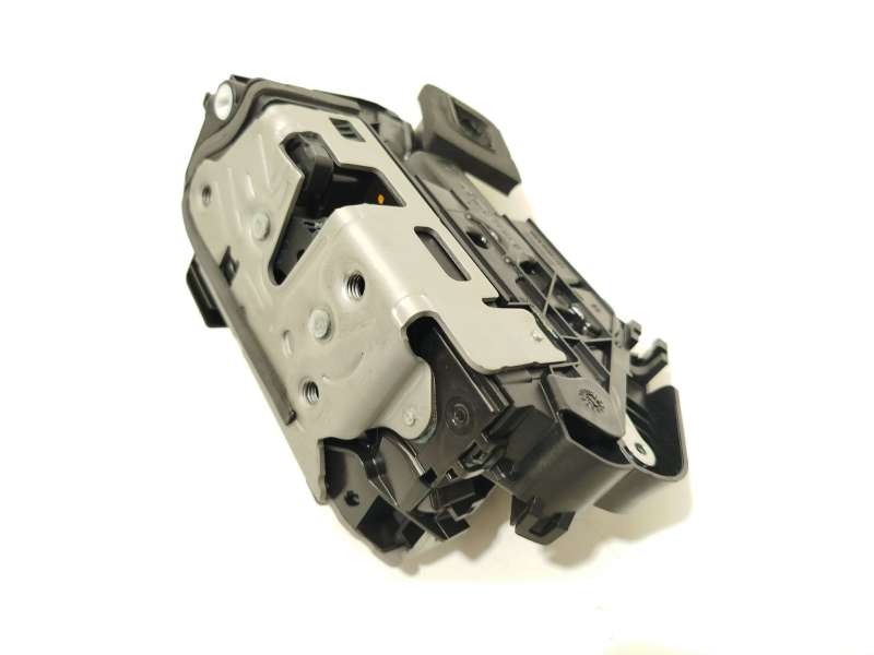 CERRADURA PUERTA DELANTERA IZQUIERDA 5TC837015D 