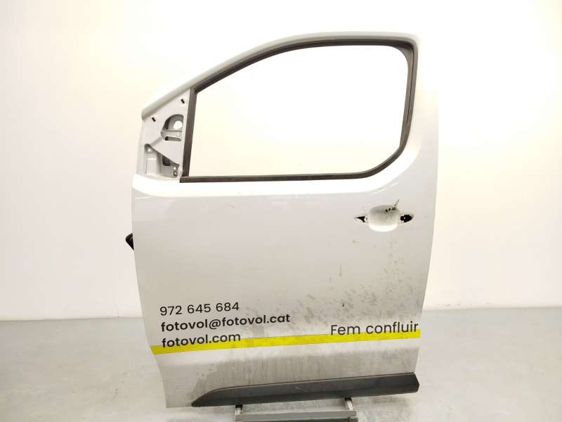 PUERTA DELANTERA IZQUIERDA SU001A4541 