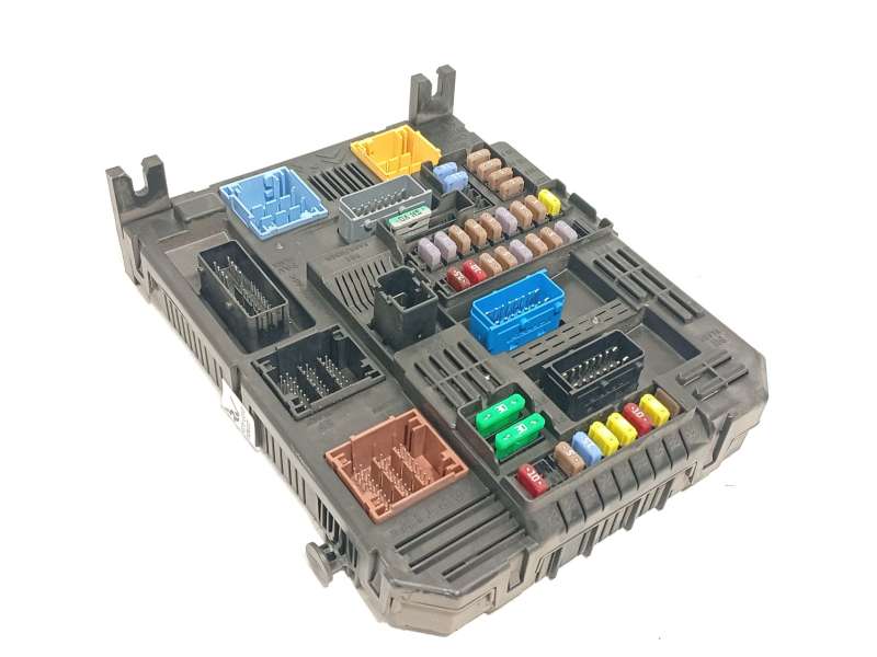 CAJA RELES / FUSIBLES 9845141280 28751768