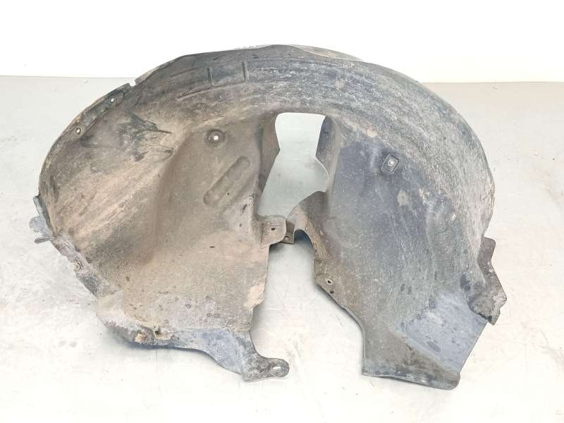 PASO DE RUEDA DELANTERO IZQUIERDO SU001A4127 