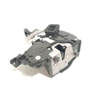 CERRADURA PUERTA TRASERA DERECHA 10A839016B 