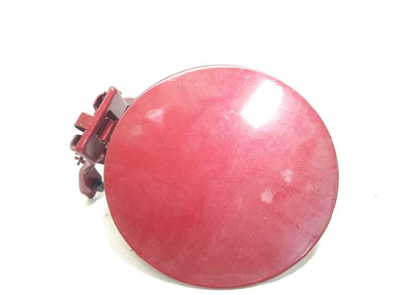 TAPA EXTERIOR COMBUSTIBLE 695104D100 