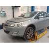 opel astra j (p10) del año 2010