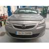 opel astra j (p10) del año 2010