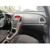 opel astra j (p10) del año 2010