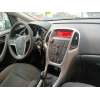 opel astra j (p10) del año 2010