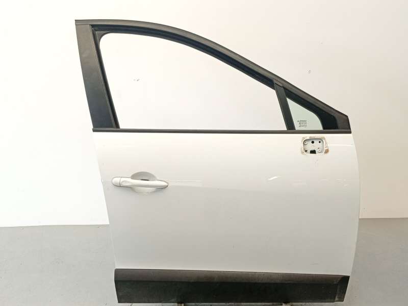 PUERTA DELANTERA DERECHA 801008349R 