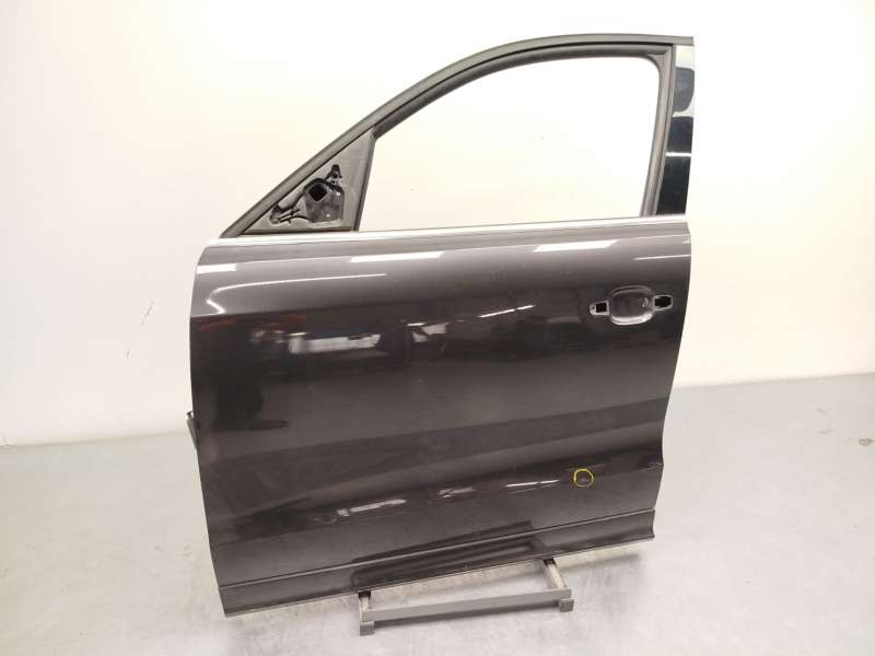 PUERTA DELANTERA IZQUIERDA 8R0831051E 