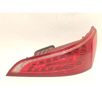 PILOTO TRASERO DERECHO 8R0945094A 