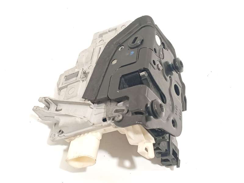 CERRADURA PUERTA TRASERA DERECHA 8K0839016 