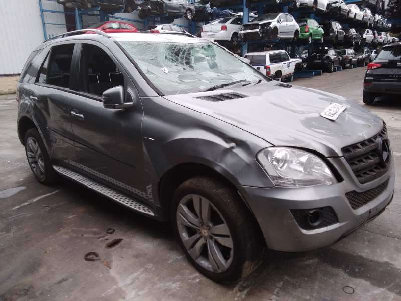 MERCEDES-BENZ CLASE M (W164)