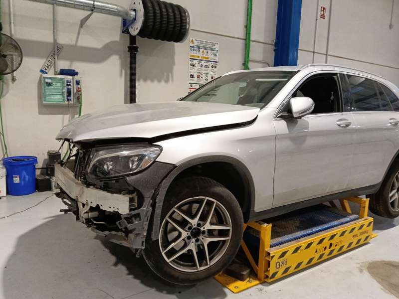 MERCEDES-BENZ GLC (X253)