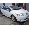 toyota auris del año 2012