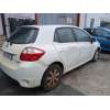 toyota auris del año 2012