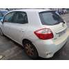 toyota auris del año 2012