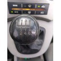 KIA CARENS (UN)