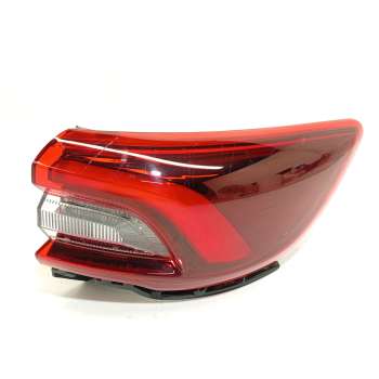 PILOTO TRASERO DERECHO PV4B13484AB 2816863 PV4B13404AE