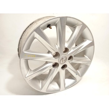 Recambio de llanta para lexus ct 200h referencia OEM IAM 4261176040  