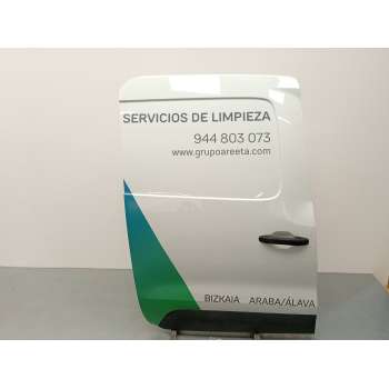 PUERTA LATERAL CORREDERA DERECHA 821006065R 
