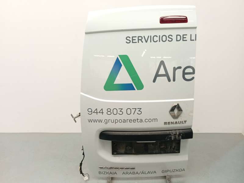 PUERTA TRASERA IZQUIERDA 901018618R 