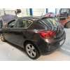 opel astra j (p10) del año 2010