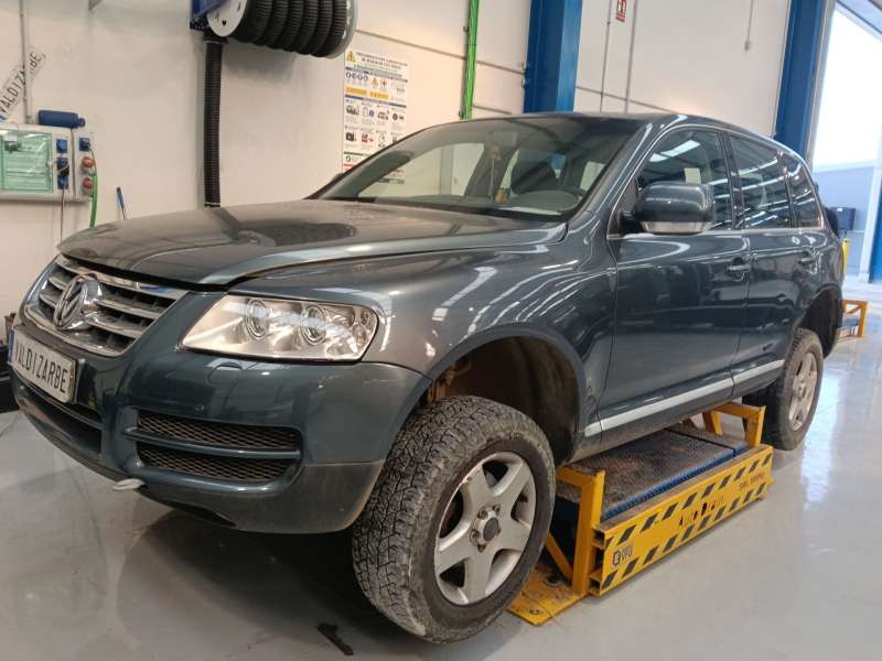 VOLKSWAGEN TOUAREG (7LA, 7L6, 7L7)