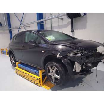 SEAT LEON (1P1)