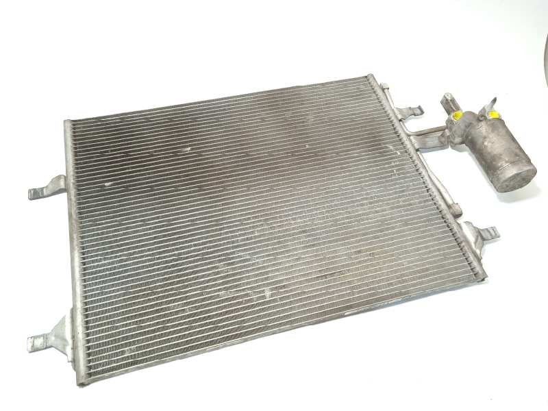 CONDENSADOR / RADIADOR AIRE ACONDICIONADO 31332027 