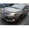 toyota avensis station wagon (_t27_) del año 2014