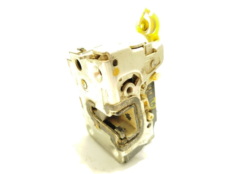 CERRADURA PUERTA TRASERA IZQUIERDA 825031894R 