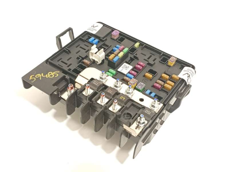CAJA RELES / FUSIBLES EQEAU3722500AZ 
