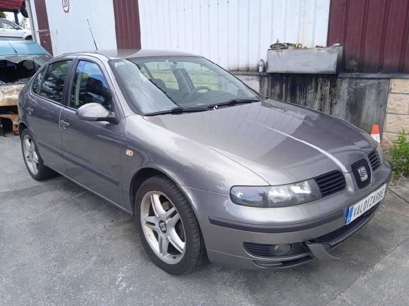 SEAT LEON (1M1)